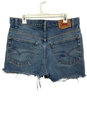 Vintage Levi's 517 Cutoff Denim Shorts 38* Jorts Washed Blue Red Tab Americana